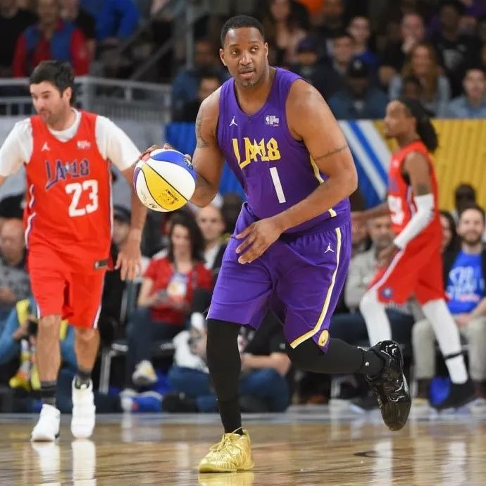 打下坚实基 打下坚实基