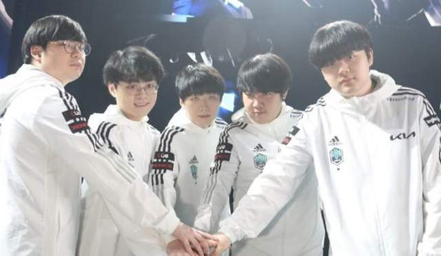 的关键词 的关键词