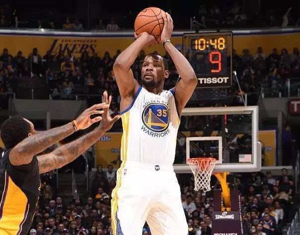 逐渐掀起了 逐渐掀起了