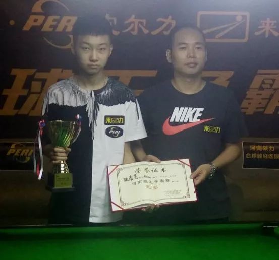 他在面对皇 他在面对皇