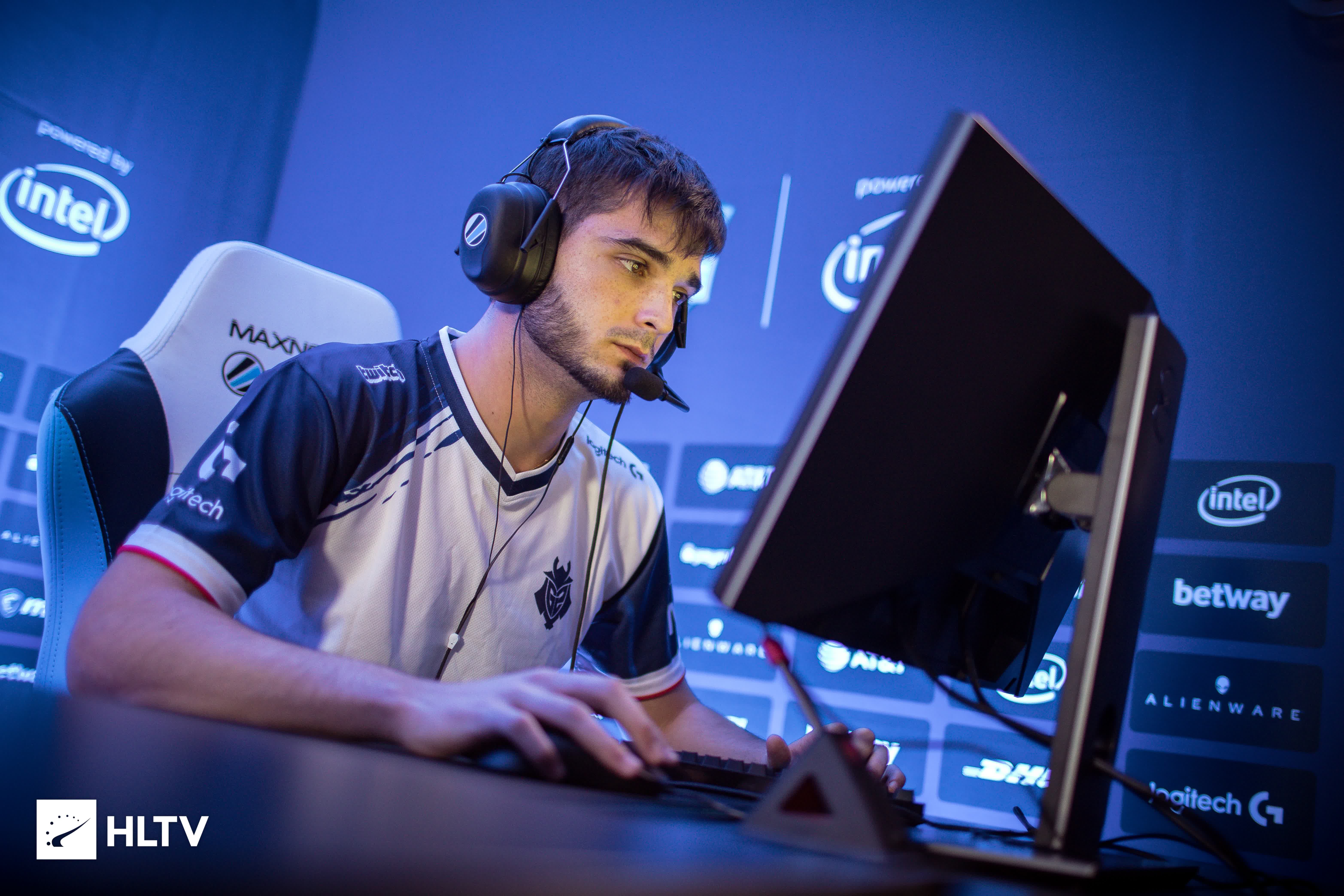 期转点与包 期转点与包